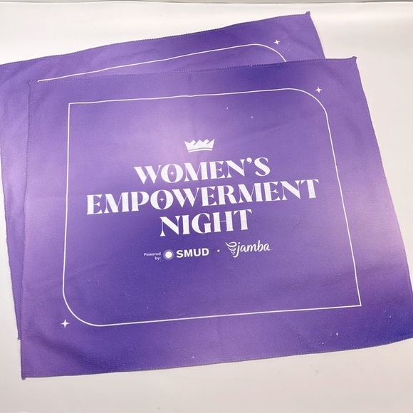 Two Sacramento Kings towels - Picture 1 of 4